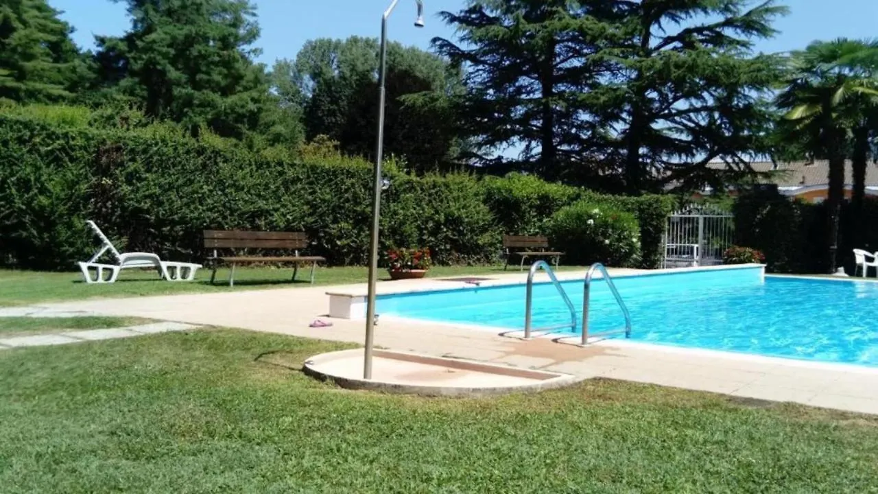 Nice Lake View Apartment Ispra Italy